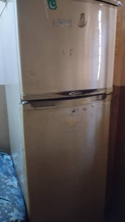 Used refrigerator