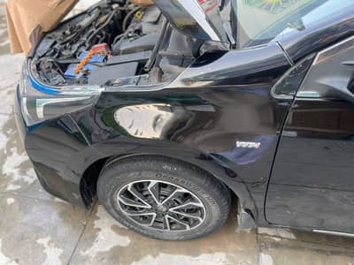 chatt Pilar jeniun side say b Kuch piece jeniun ha