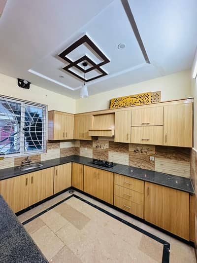 6 Marla Beautifull Brandnew Double story house Available for Sale