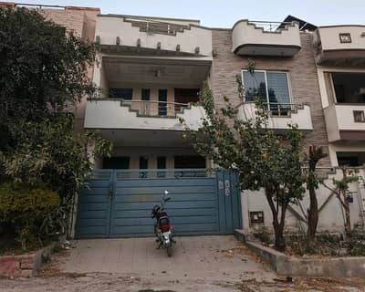 7 Marla House In G-15 Of G-15 Is Available For sale