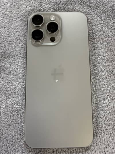 iPhone 15 Pro Max 256 Factory Unlock LLA 4Month Sim time