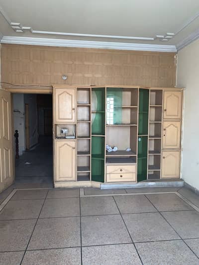 10 Marla Upper Portion For Rent