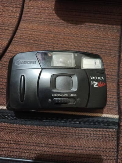 Yashica EZ Mate 35mm Film Camera – Used – Working Condition