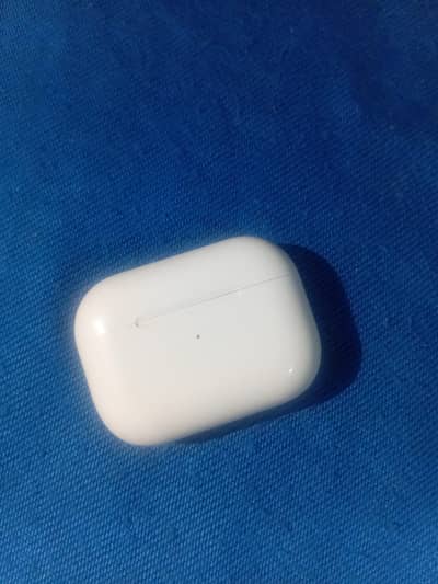 AirPods pro (2ND GENERATION) Made in USA.