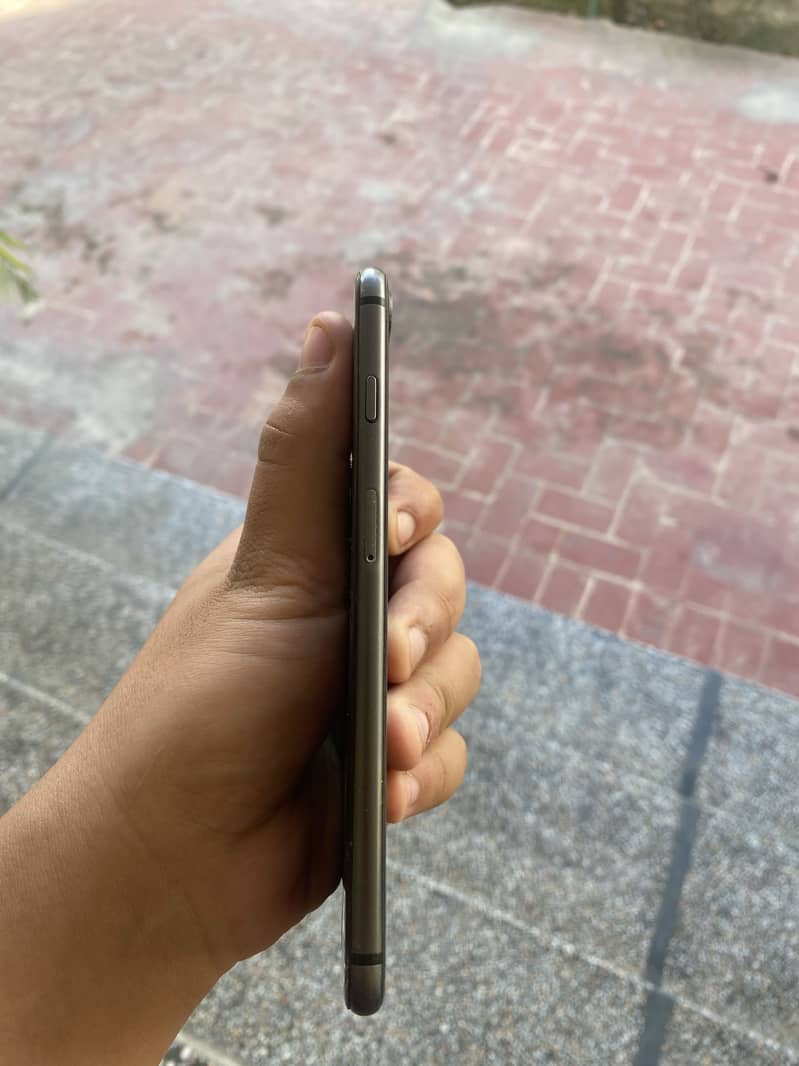 Iphone 8plus 4