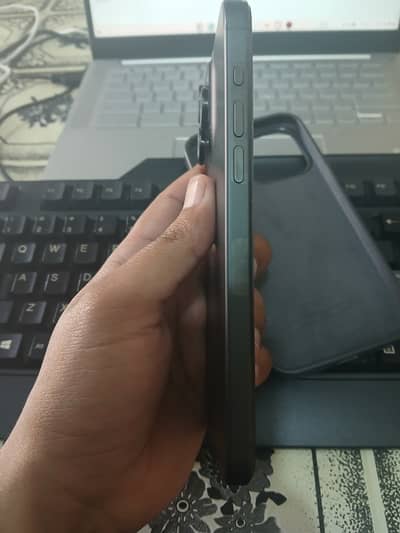 15 pro max 256/original charger and Cable