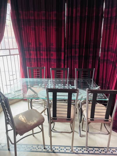 Dining table with 6 chairs