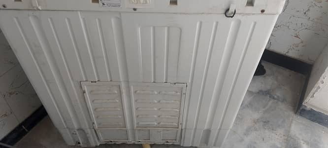 Haier semi automatic washing machine