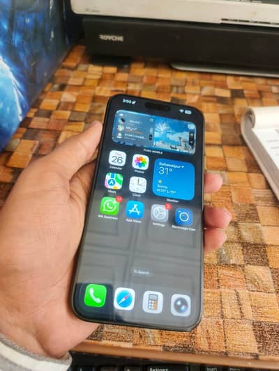 Iphone 15 Pro Max 256 Gb with Charger + Box