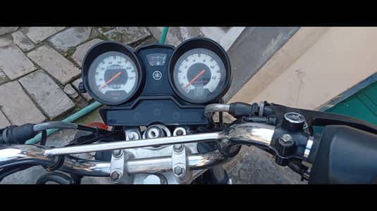 Yamaha YB 125 Z imported