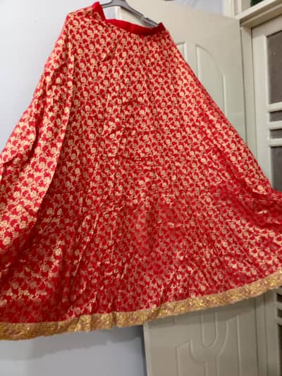 original red jamewar lehenga