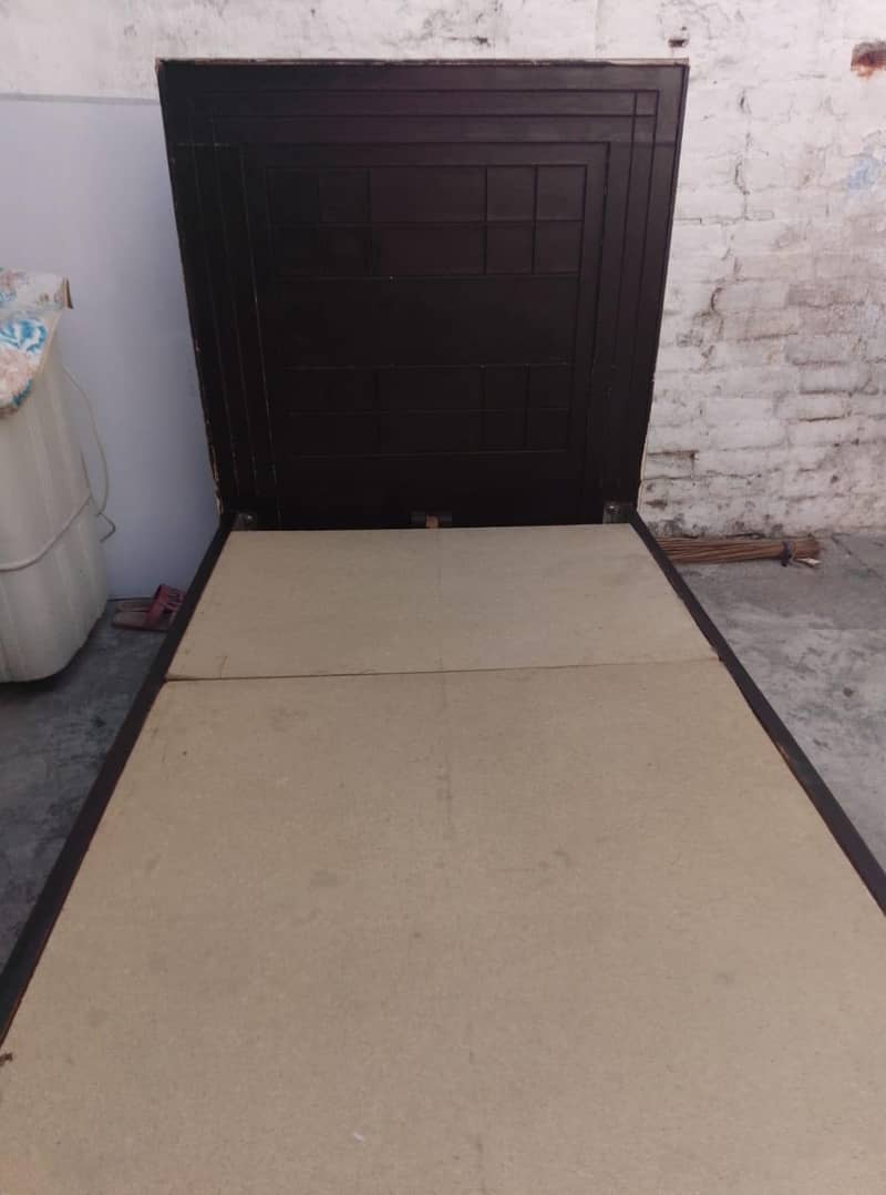 single bed 0