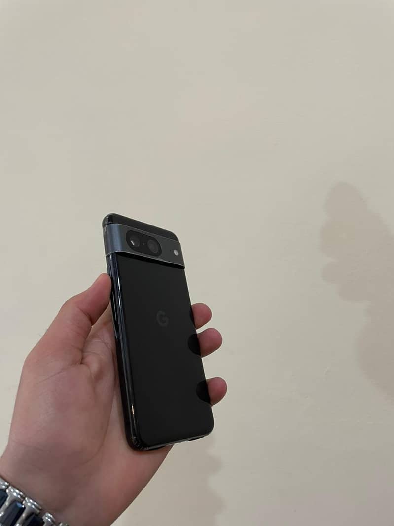 Google pixel 8 7