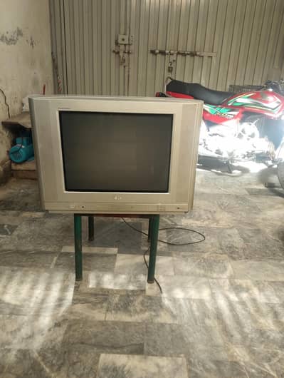 LG tv flatron 21"