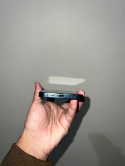 I phone 6/128 condition 10/10 water pack