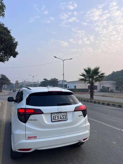 Honda Vezel Z Honda sensing