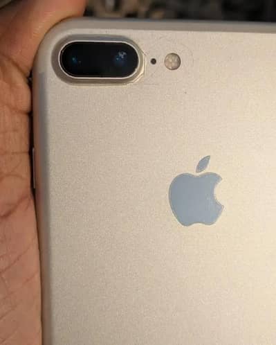 iphone 7 plus 128 GB my WhatsApp number 03 25 022 67 56