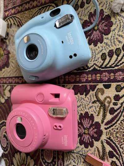 Fujifilm Instax Mini 9 & 11 Bundle (Not Working / For Parts or repair