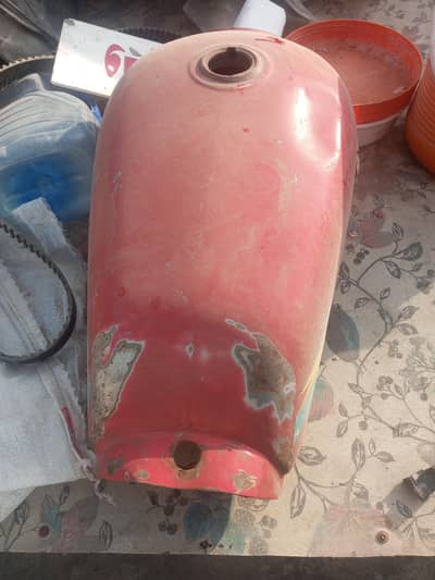 hi speed ki tanki ha original safe condition