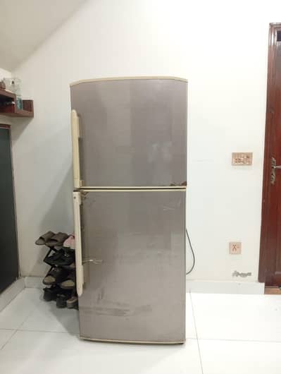 Haier HRF-340 Refrigerator