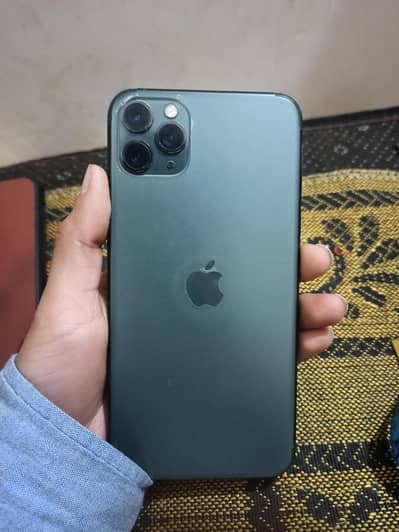 I phone 11 pro max condition 10/9.6 /03090796210/03062127648