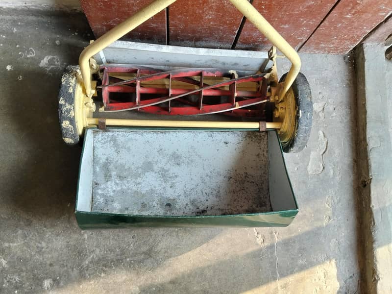 Grass cutting machine 2