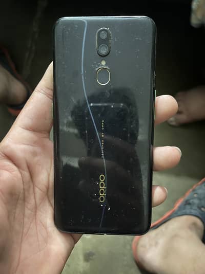 Oppo f 11 phone