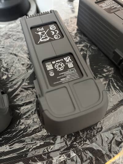 Dji mavic 4 pro batteries [New]