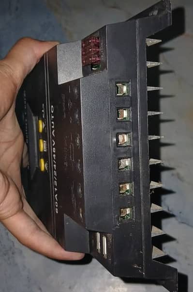 60A Smart Solar Charge Controller 12V 24V 48V Auto Detection