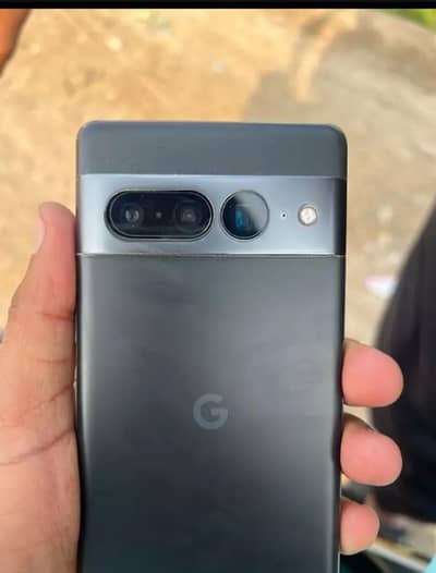 Google pixel 7 pro. Exchange possible with iphone