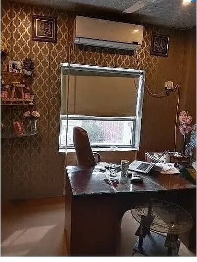 350 Square Feet Commercial New Corporate OFFICE FOR RENT GULBERG 3