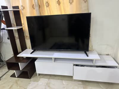 Console table for tv