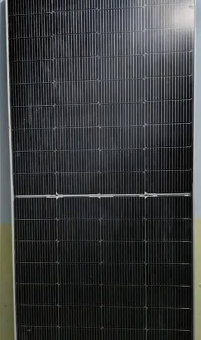 280 watt Solar Panel He Good Condition 03012035636
