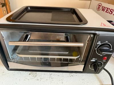 WestPoint Toaster Oven