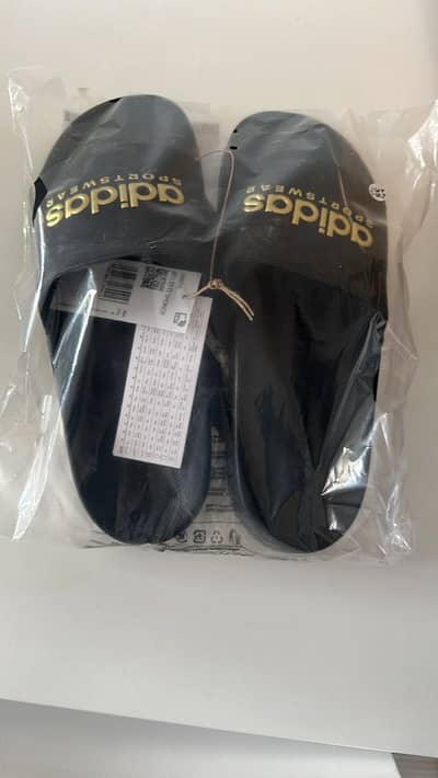 Adidas shower slides