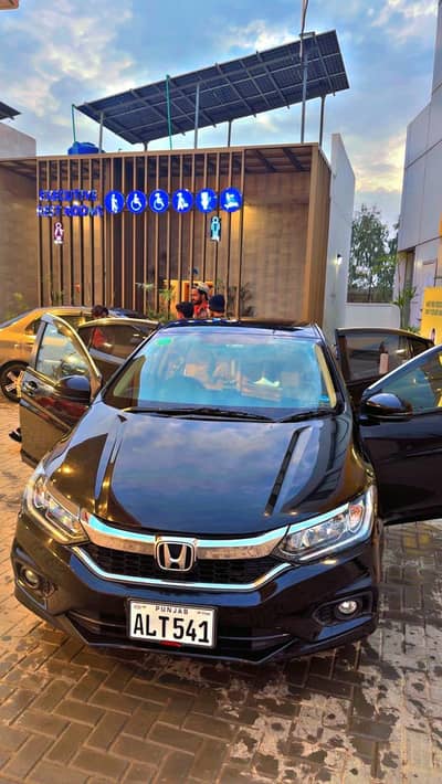 Hiring: Professional Driver