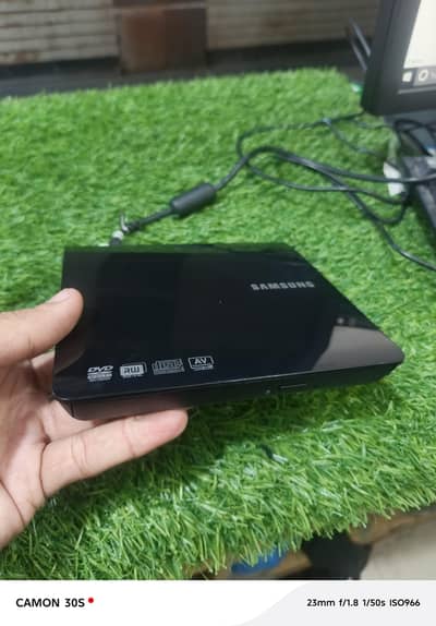 Samsung SE-208 Slim Portable External DVD Writer brand new UK 
