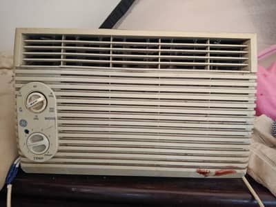 window AC 0.75 ton
