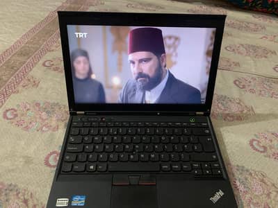 Lenovo Thinkpad X230 i5 8/300