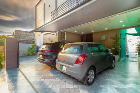 Owner Build 10 Marla Renovated House Available For Urgent Sale