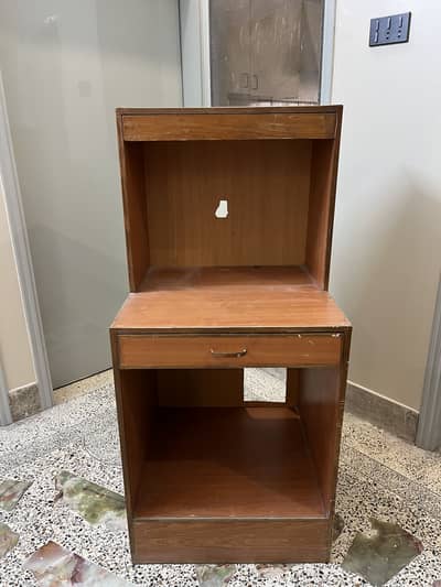 Computer/laptop Table