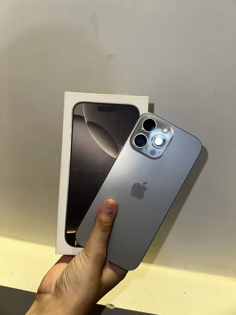 Iphone 16 pro max 2