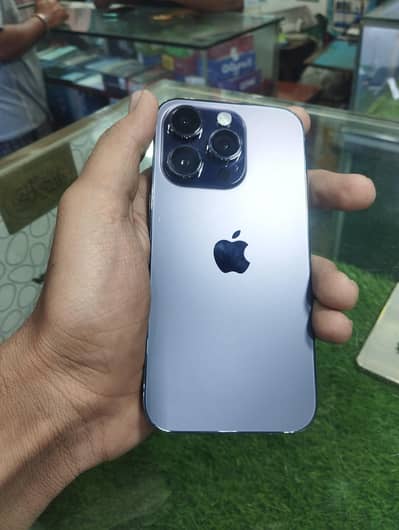 iPhone 14 pro 128GB Non Pta Factory Unlock LLA Model