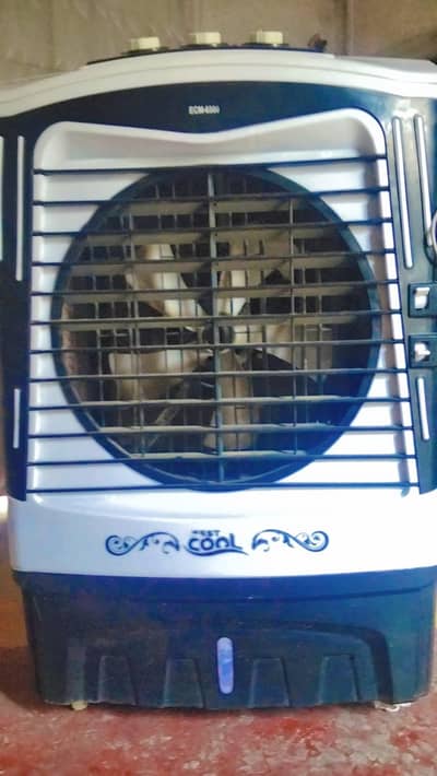 Olmpiya very good condition black and white clors . . . .