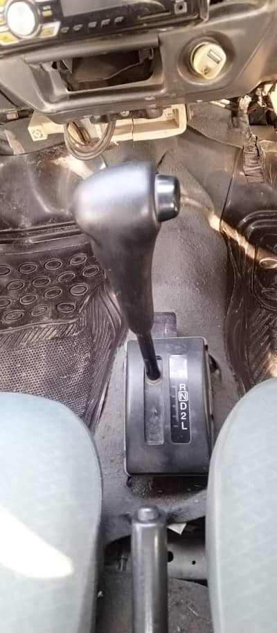 Automatic Suzuki mehran 2012