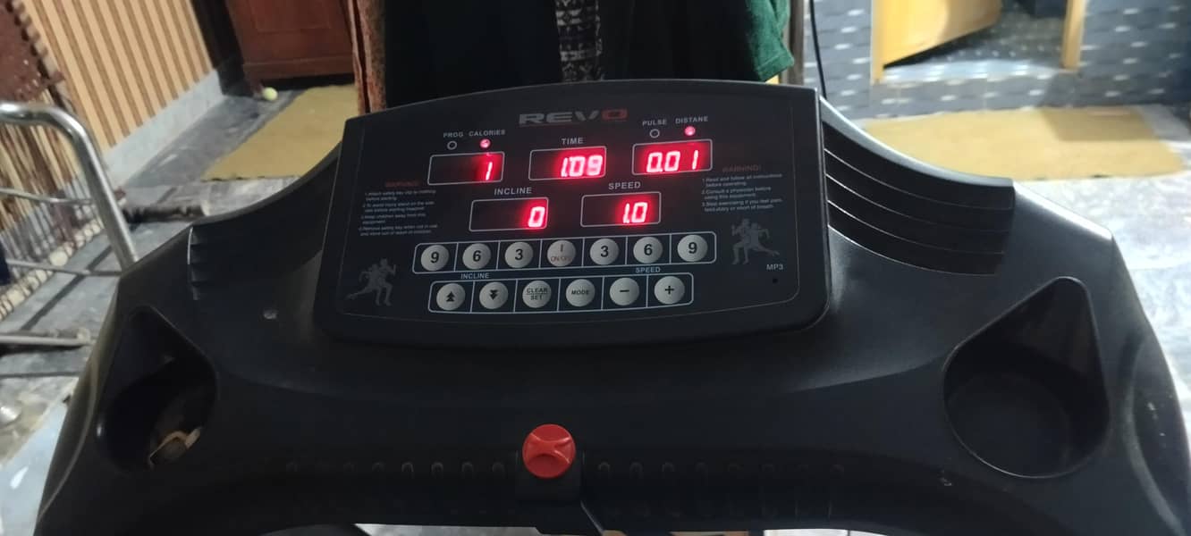 Tread Mill Running Machine 2