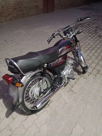 Honda CD70 Modal 2025 Black Color