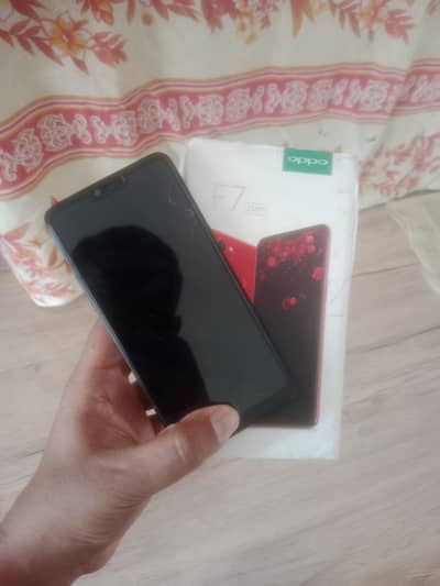 Oppo f7 4 64 approved with box glass crack front cam not work