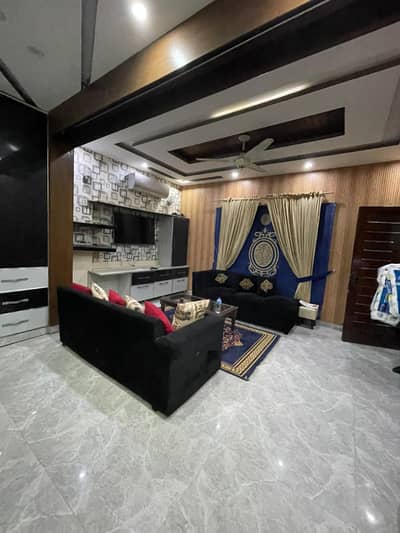 5 Marla Fully Furnished House available for Rent in Bahria Town Lahore