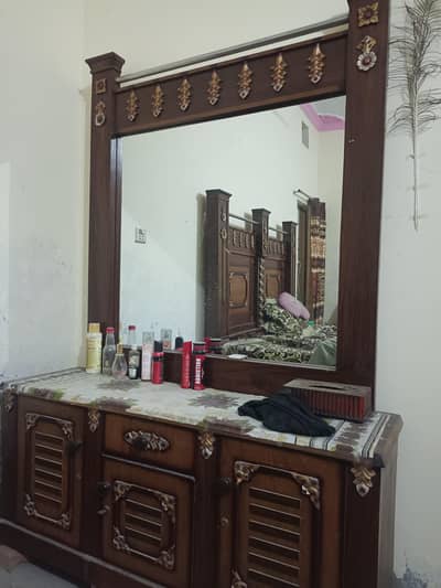 bed, dressing table, mattress and side table